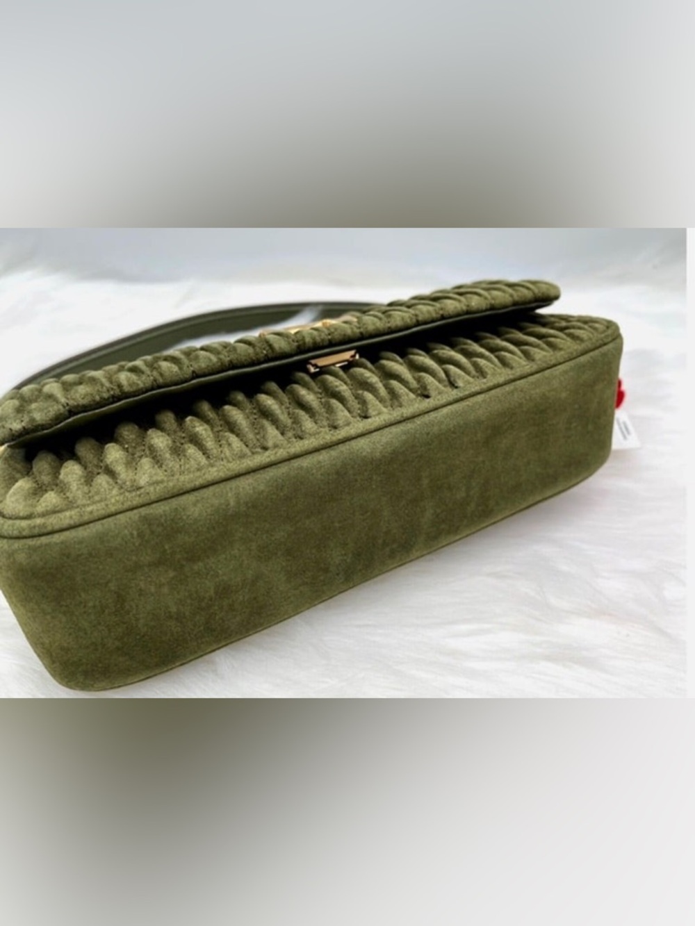 Tory Burch Olive Quilted Suede Shoulder Bag with Gold Logo - Picture 4 of 9